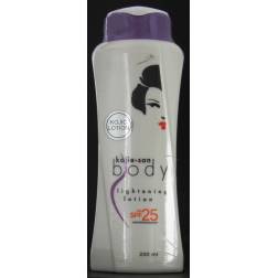 Kojie San Body lait éclaircissant avec protection solaire 25